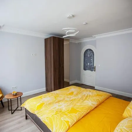 Top Rated! Bosphorus View 4Br Sleeps 9 Lägenhet