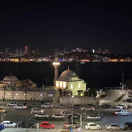 Top Rated! Bosphorus View 4Br Sleeps 9 *