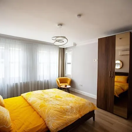 Top Rated! Bosphorus View 4Br Sleeps 9 * Istanbul
