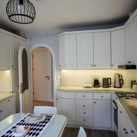 Lägenhet Top Rated! Bosphorus View 4Br Sleeps 9