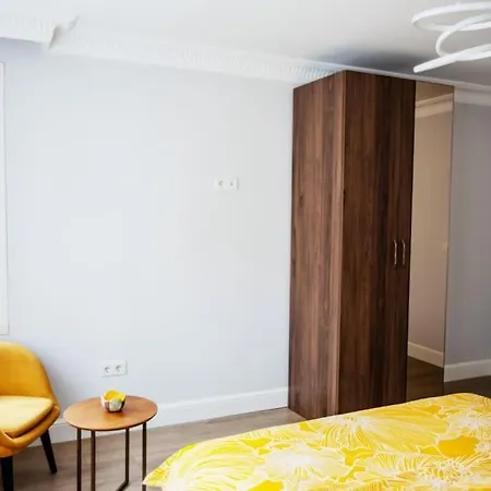 Top Rated! Bosphorus View 4Br Sleeps 9 Lägenhet *