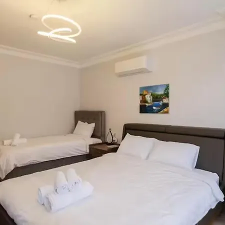Top Rated! Bosphorus View 4Br Sleeps 9 아파트 이스탄불