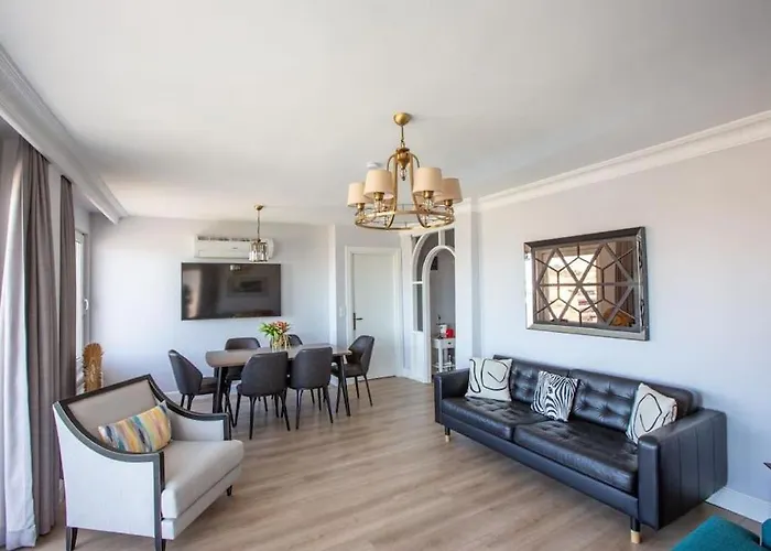 Bogaz Yali Dairesi * Istanbul