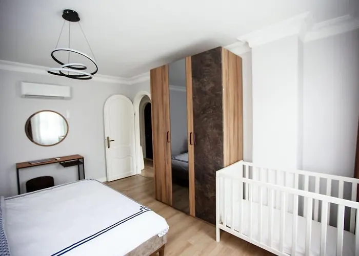 Bogaz Yali Dairesi * Istanbul