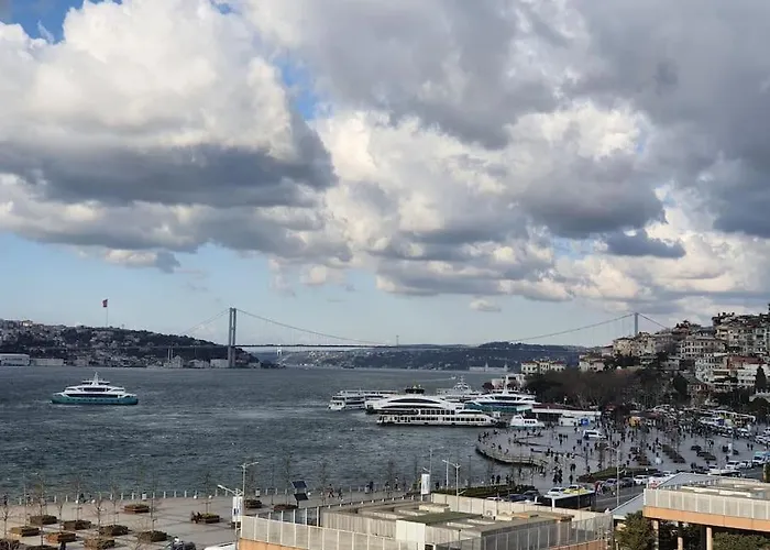Bogaz Yali Dairesi * Istanbul